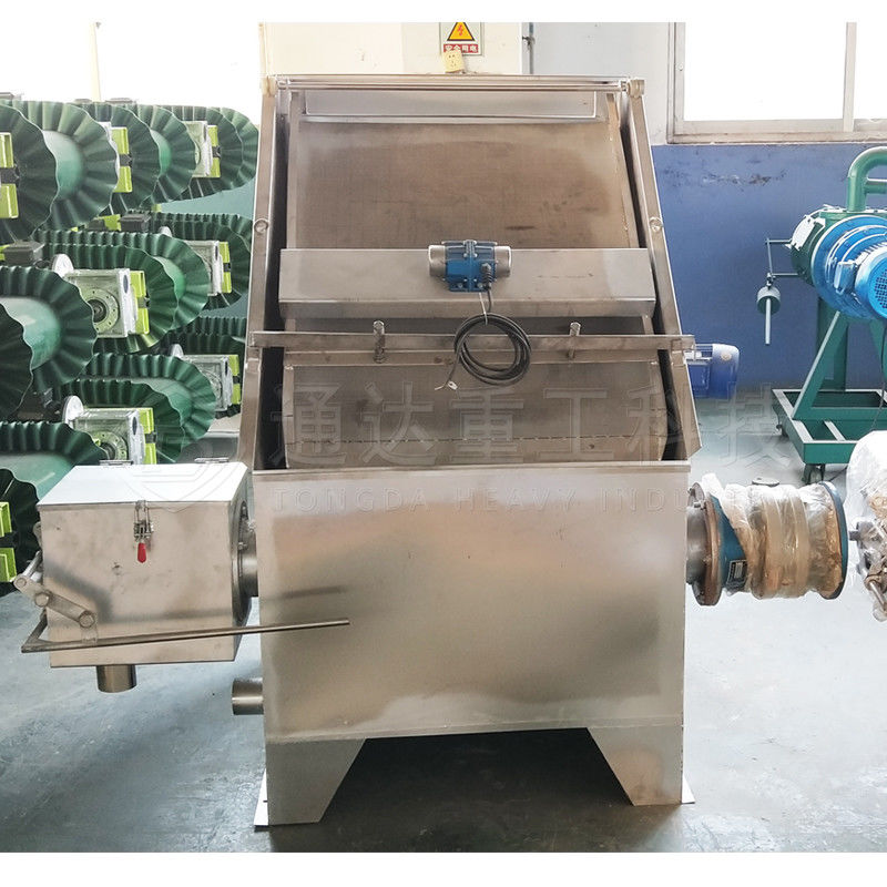 Porco de exploração original de esterco Equipamento de tratamento de águas residuais Esquema inclinado Separador de líquidos sólidos