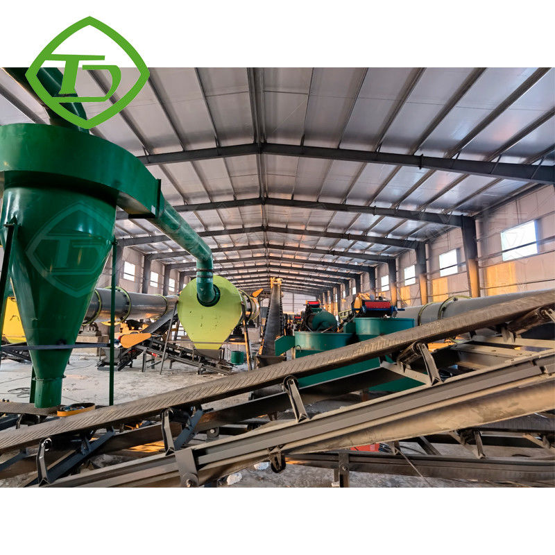 Estruturas de aço galvanizadas Sistema de transporte de cinturão de fertilizantes Cinturão de estrume transportador para fazenda de frangos