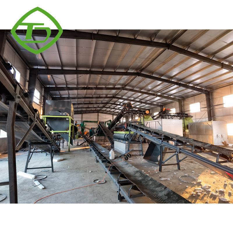 Estruturas de aço galvanizadas Sistema de transporte de cinturão de fertilizantes Cinturão de estrume transportador para fazenda de frangos