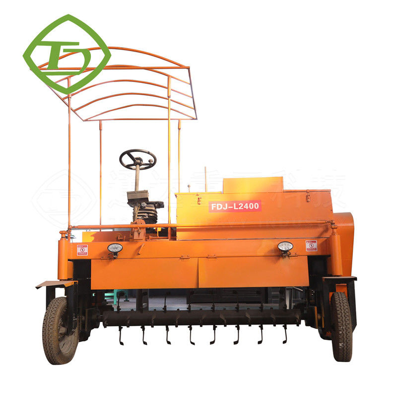 Tipos de compostagem em movimento Máquina de fazer estrume de compostagem Turner Máquina de misturar compostagem de cogumelos
